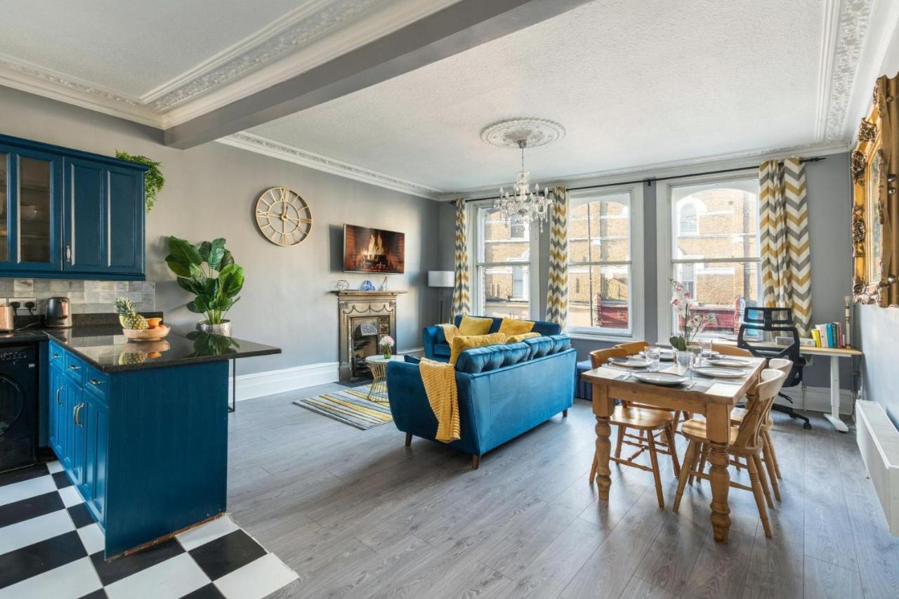 Immaculate 3bd House In Parson Green Fulham Case de vacanță *