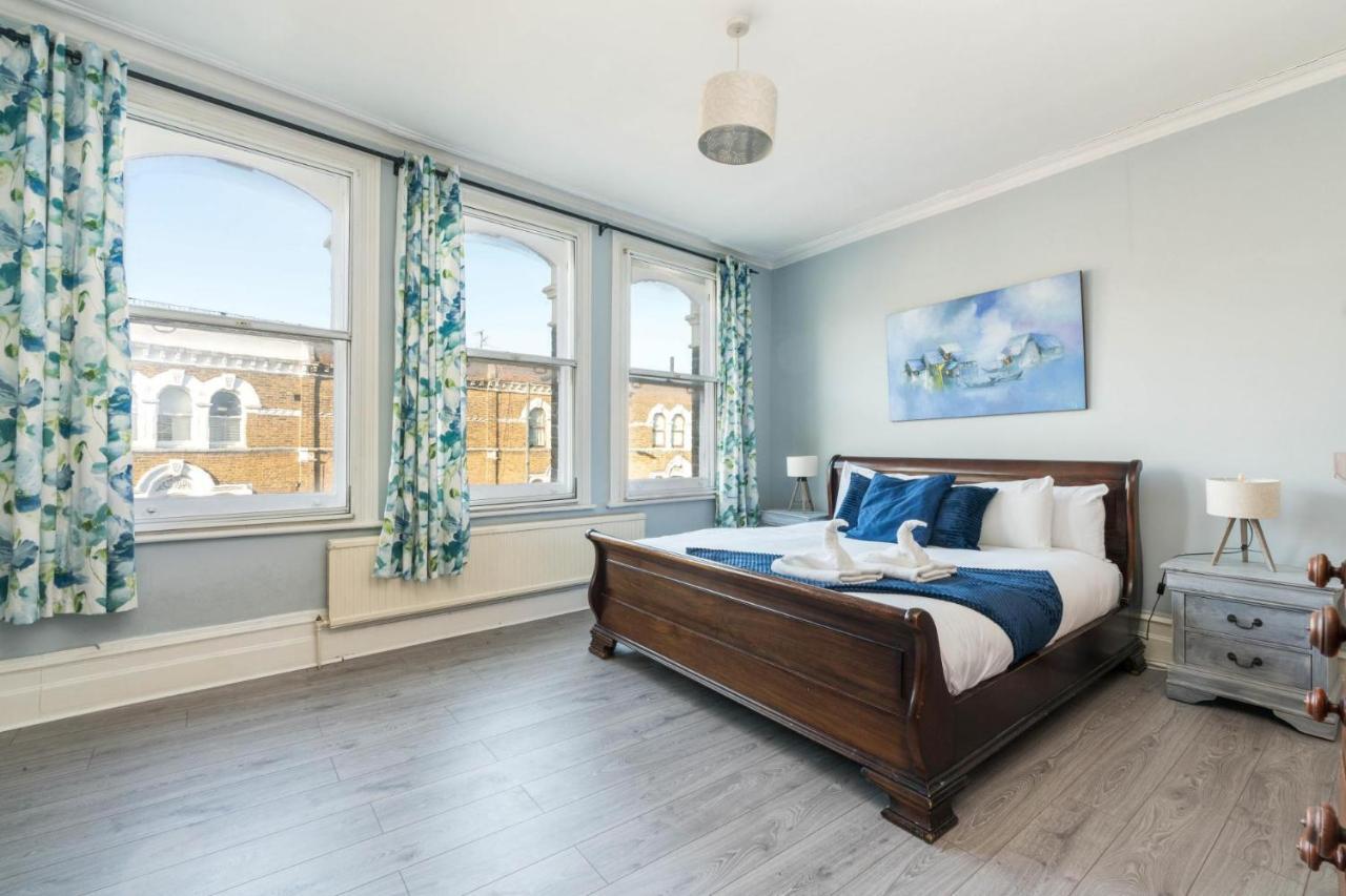 Immaculate 3bd House In Parson Green Fulham Case de vacanță *
